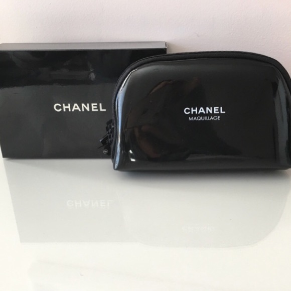 CHANEL Handbags - Chanel cosmetic bag
